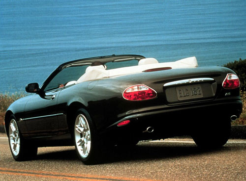 Jaguar XK 8