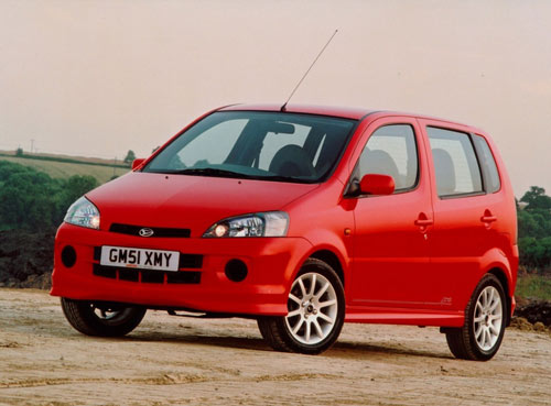 Daihatsu YRV